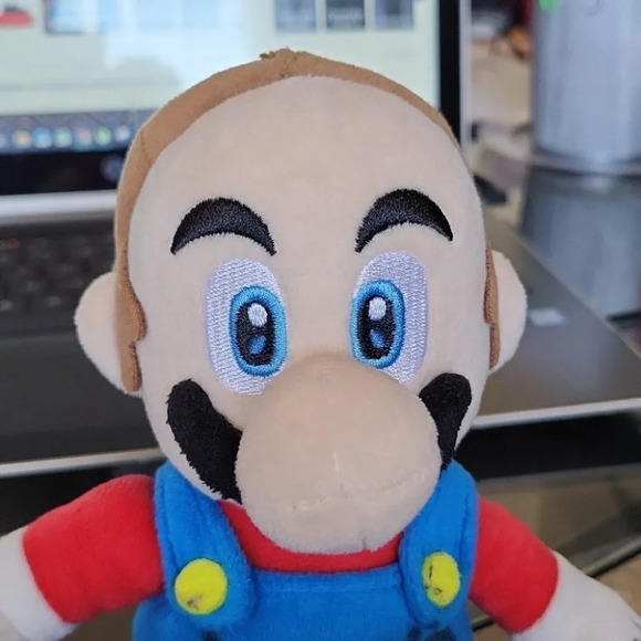 Nintendo Super Mario Plush (No Hat) - Picture 6 of 6